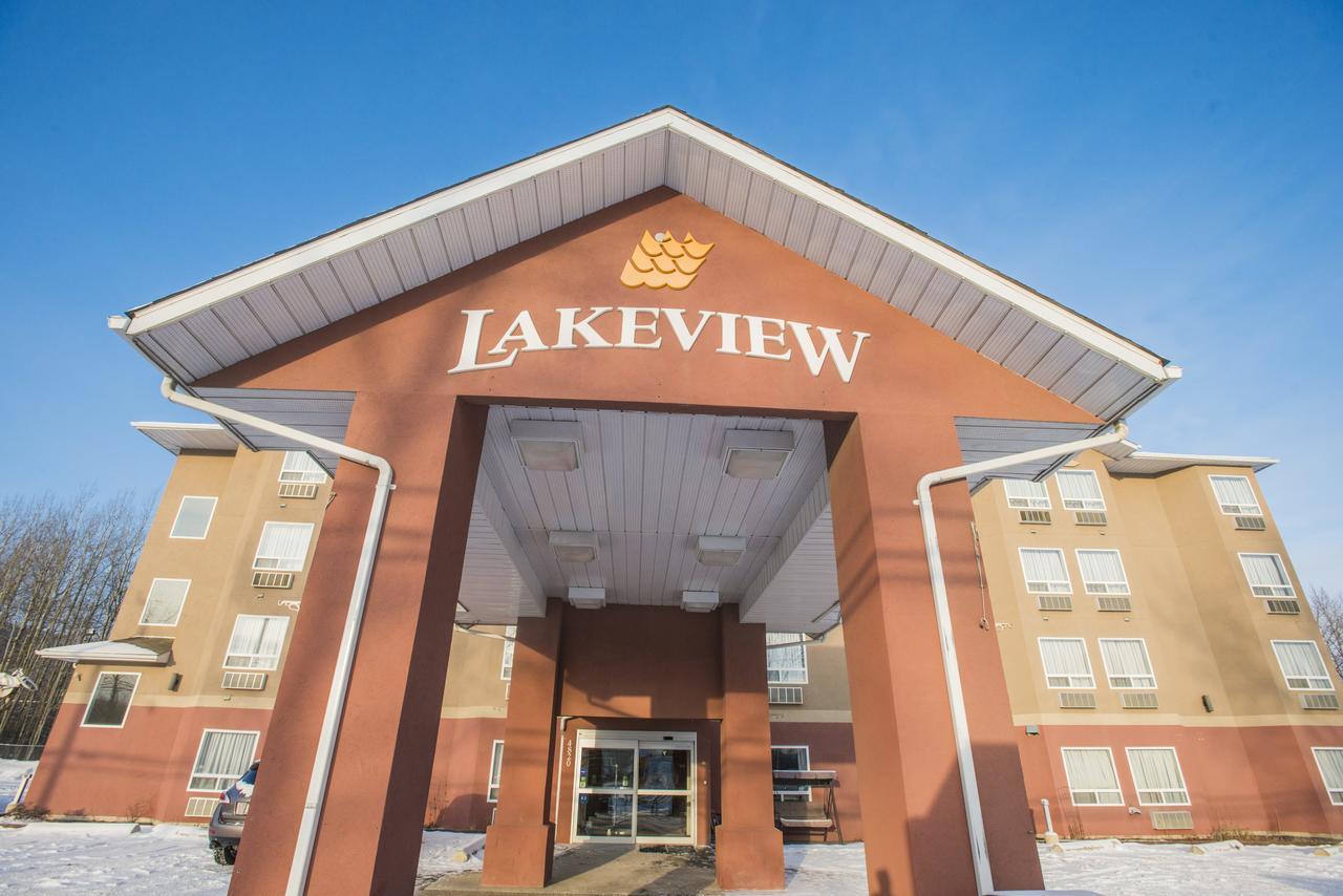 Lakeview Inns & Suites - Chetwynd المظهر الخارجي الصورة